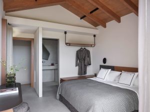 noero_villas_lefkada_noero_two_bedroom_villa_heated_pool-11